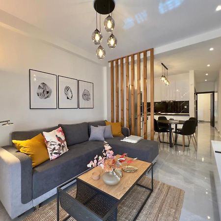 Mango Apartment & Suite By Halu! テッサロニキ エクステリア 写真